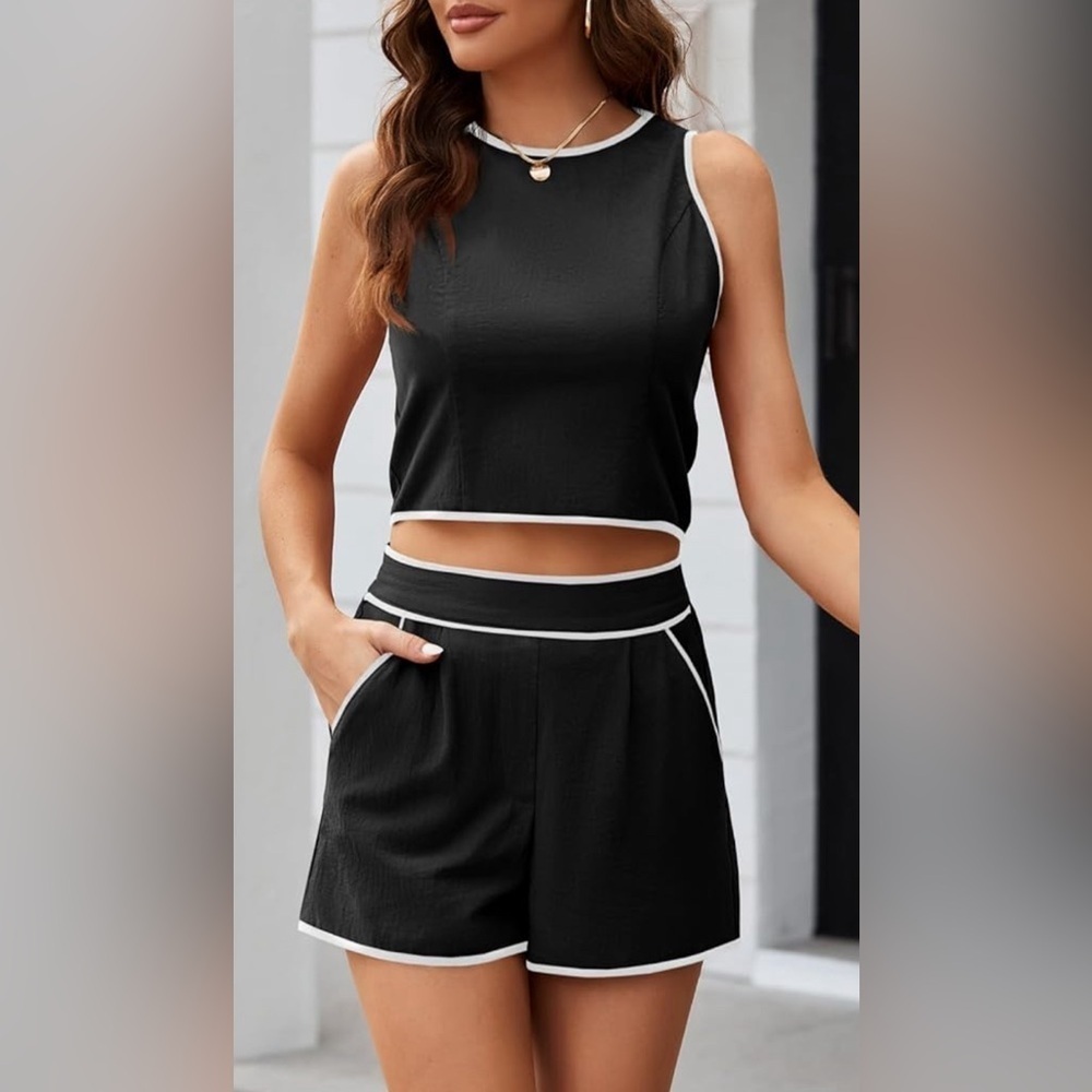 Fessceruna black white trim sleeveless matching set crop top high waist shorts M